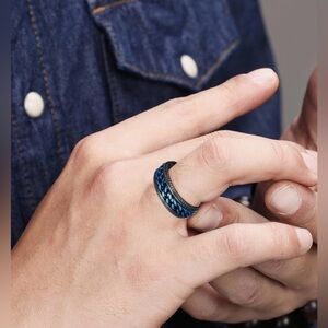Men's Blue and Black Patterned Tungsten Fidget/Spinner Ring Size 8 NWT